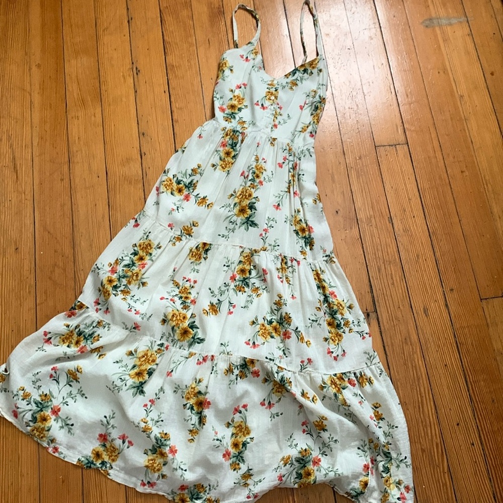 EUC floral Old Navy maxi dress w adjust cami straps smocking back bodice